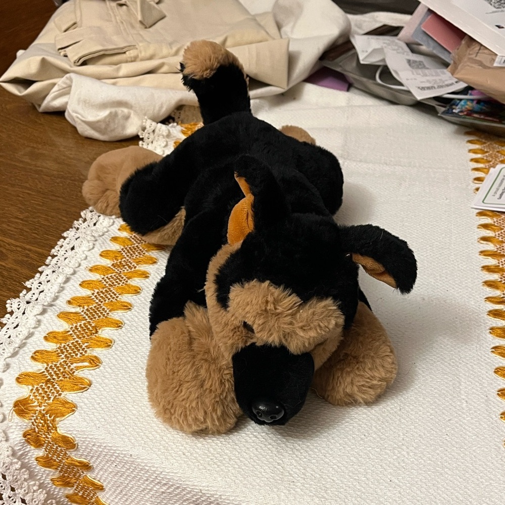 FAO Schwarz Plush German Shepherd Dog GS 15”